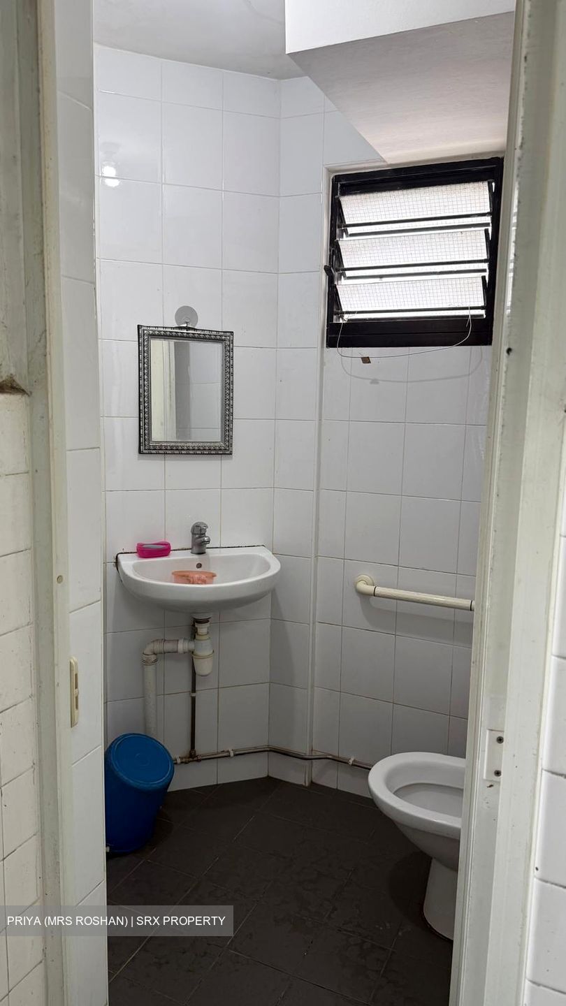 Blk 303 Hong Kah East Garden (Jurong East), HDB 3 Rooms #502657101